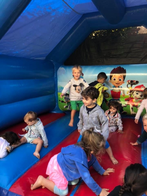 partylife-springkasteel-paw-patrol-huren