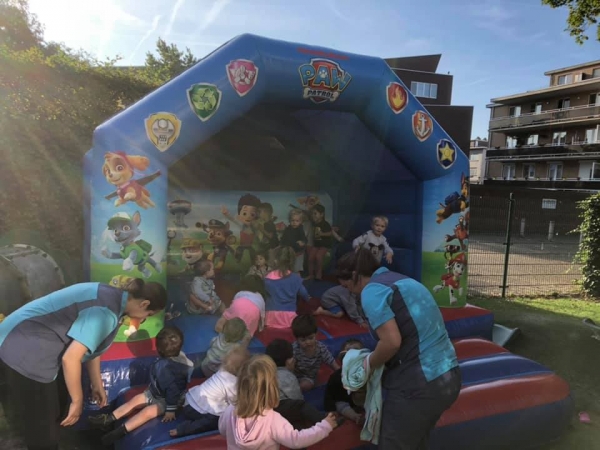 partylife-springkasteel-paw-patrol-huren