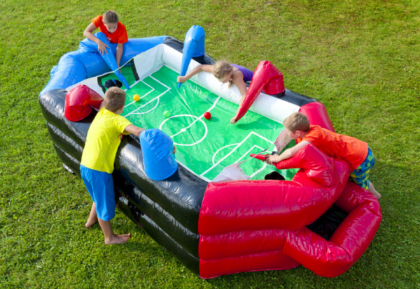 partylife-Voetbal -balblaas spel