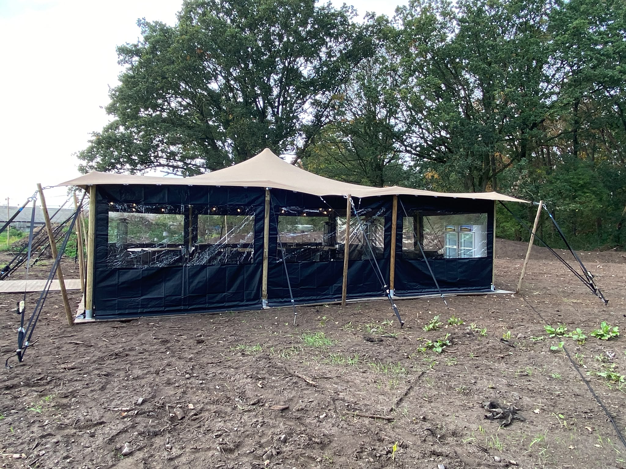 zijkant 06